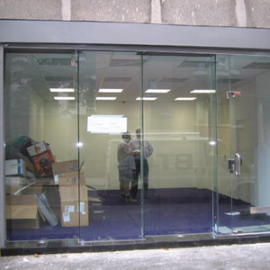 shop front door repair Vincent
